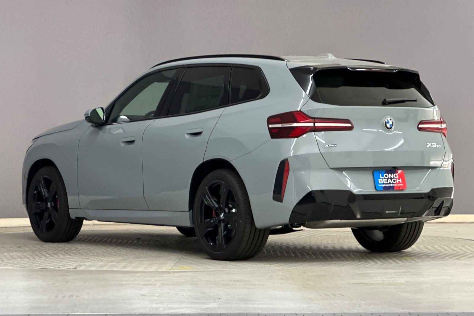 2025 BMW X3 30 xDrive photo 2