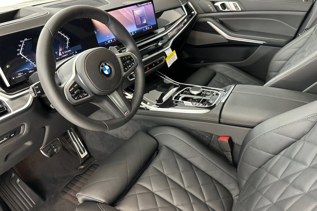 New 2026 BMW X7 xDrive40i SUV
