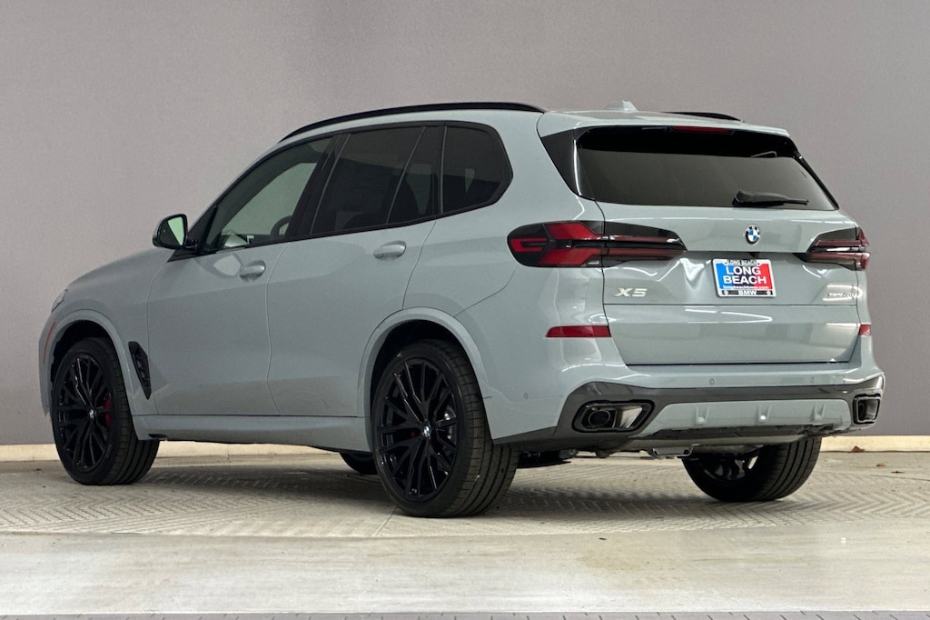 New 2026 BMW X5 sDrive40i SUV