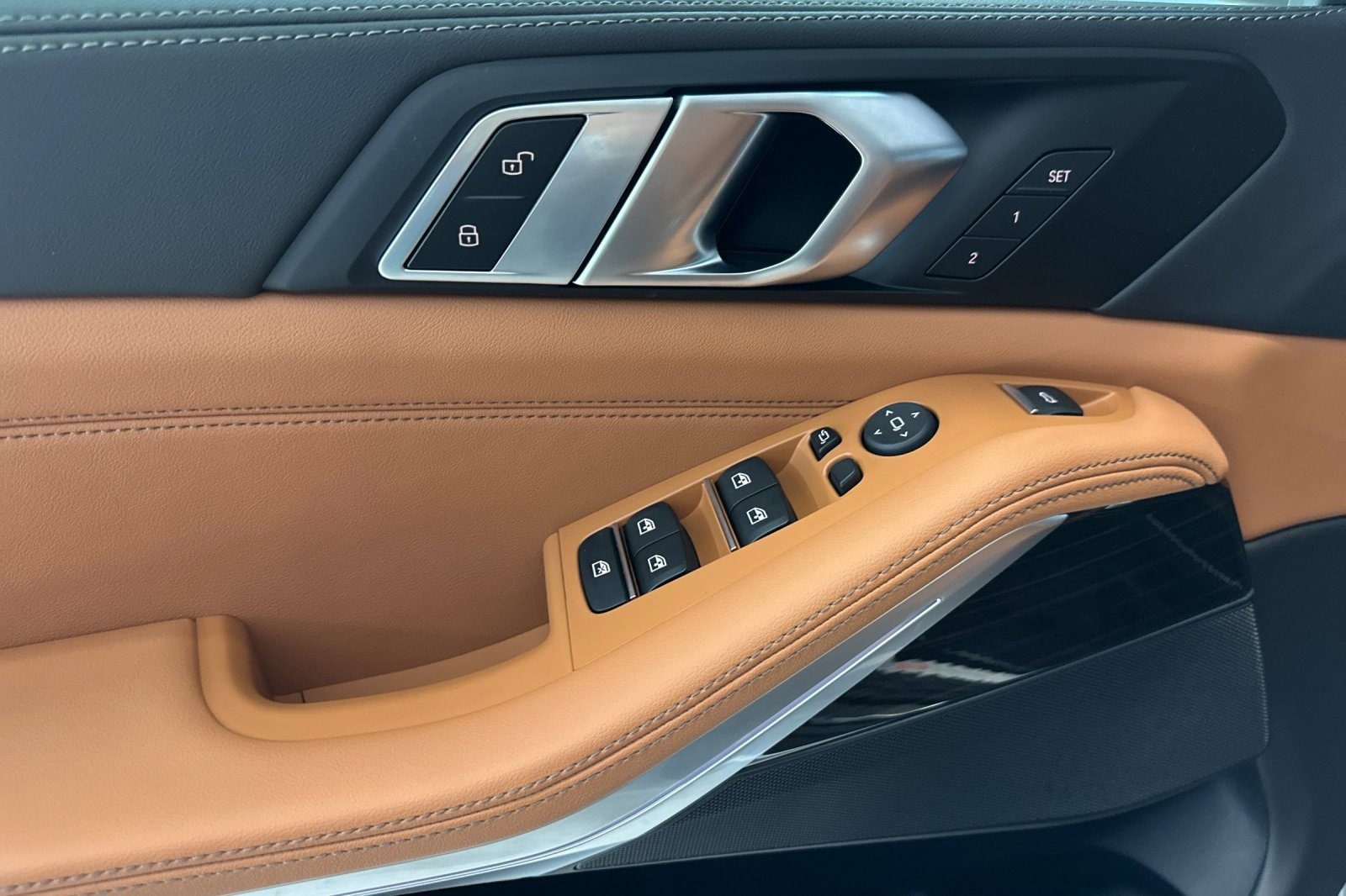 2026 BMW X5 40i - Photo 14