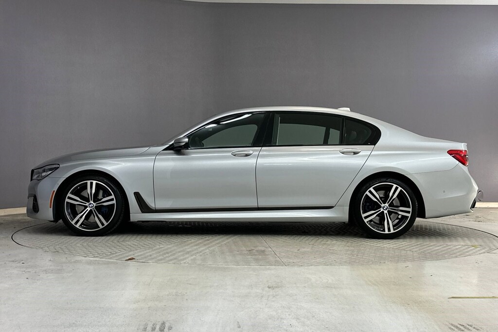 Used 2018 BMW 750i Sedan