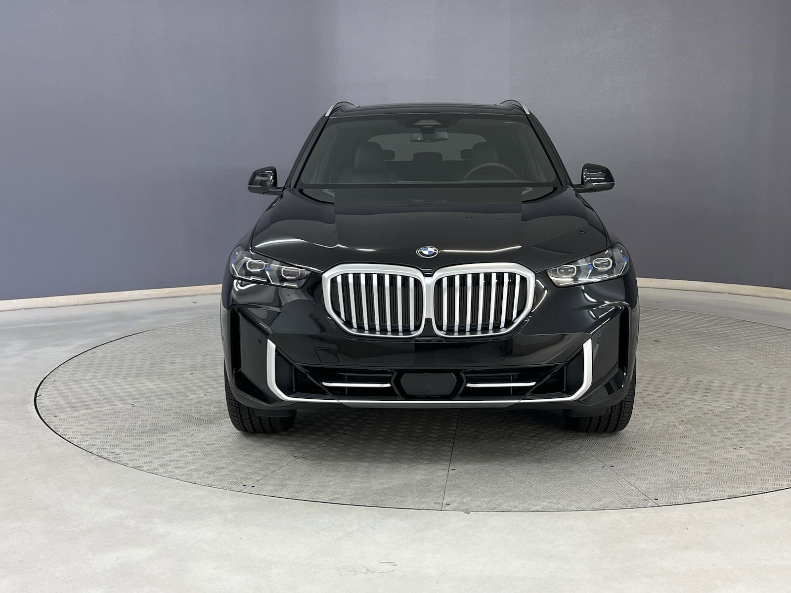 Used 2025 BMW X5 40i with VIN 5UX13EU04S9W46996 for sale in Long Beach, CA
