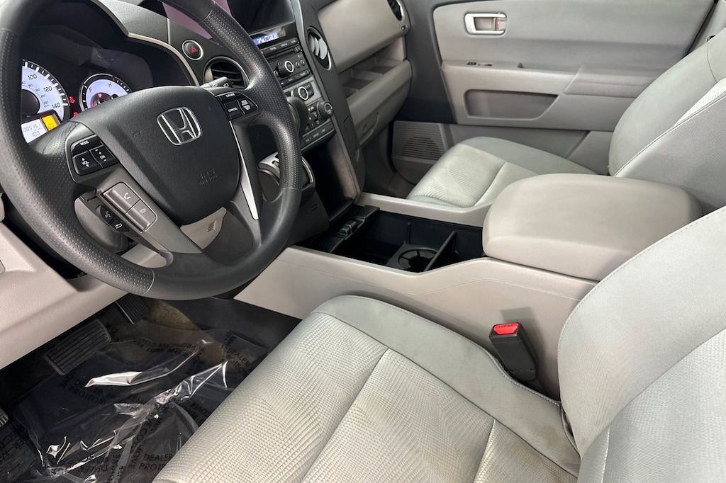 Used 2014 Honda Pilot LX SUV