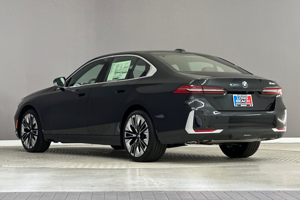New 2027 BMW 530i Sedan