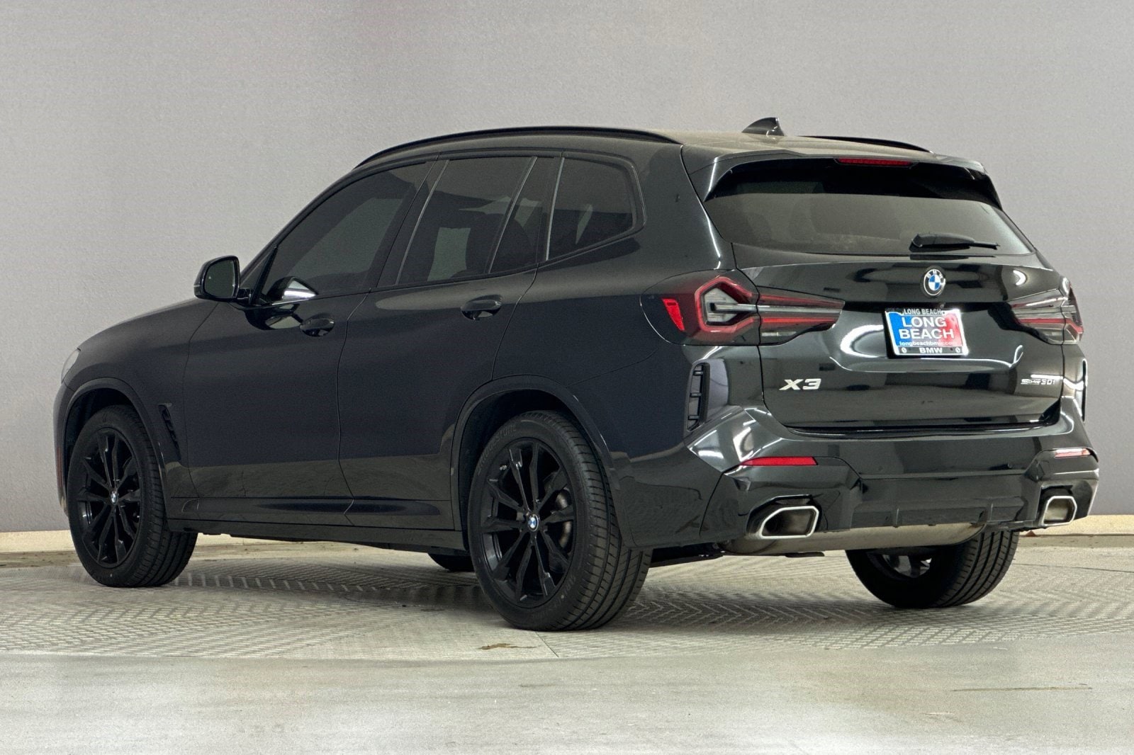 2023 BMW X3 sDrive30i photo 2