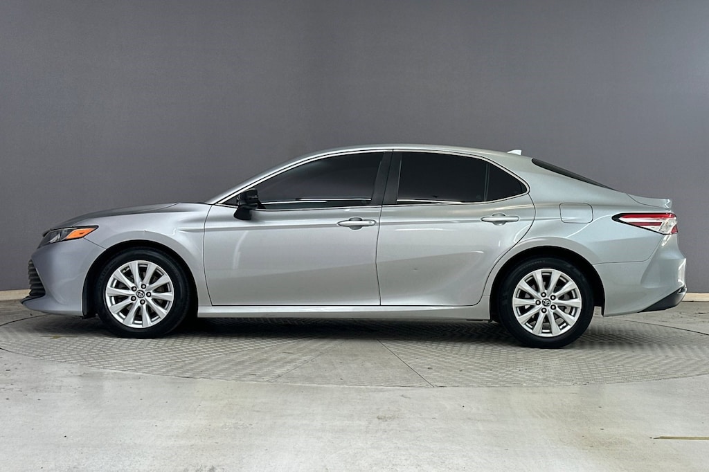 Used 2019 Toyota Camry LE Sedan