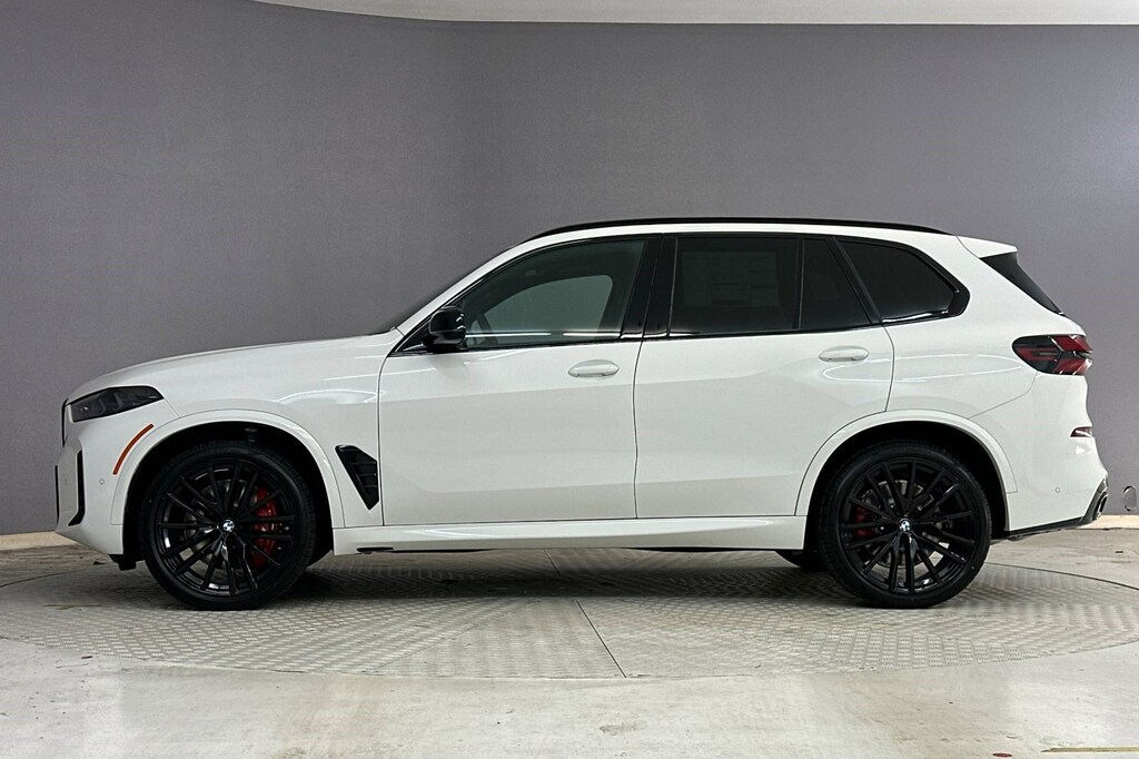 New 2026 BMW X5 M60i SUV
