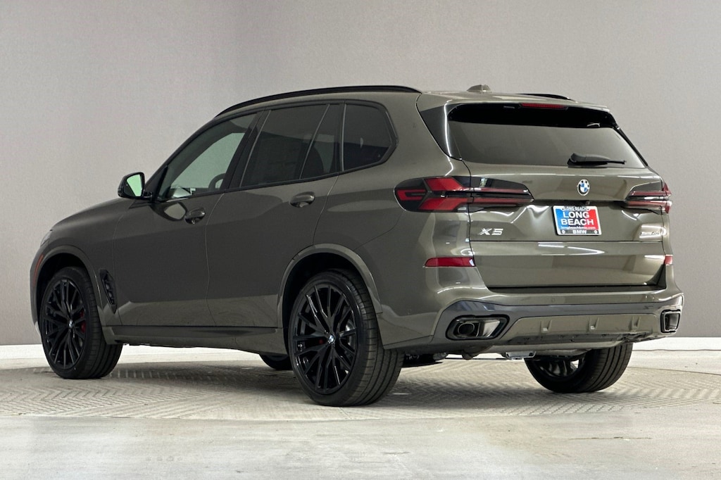 New 2026 BMW X5 sDrive40i SUV