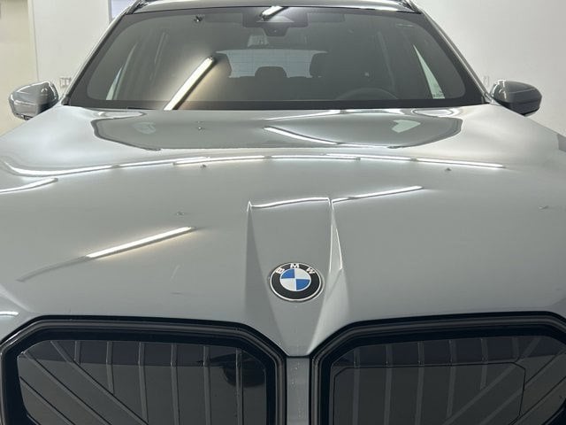 2025 BMW X3 30 xDrive photo 2