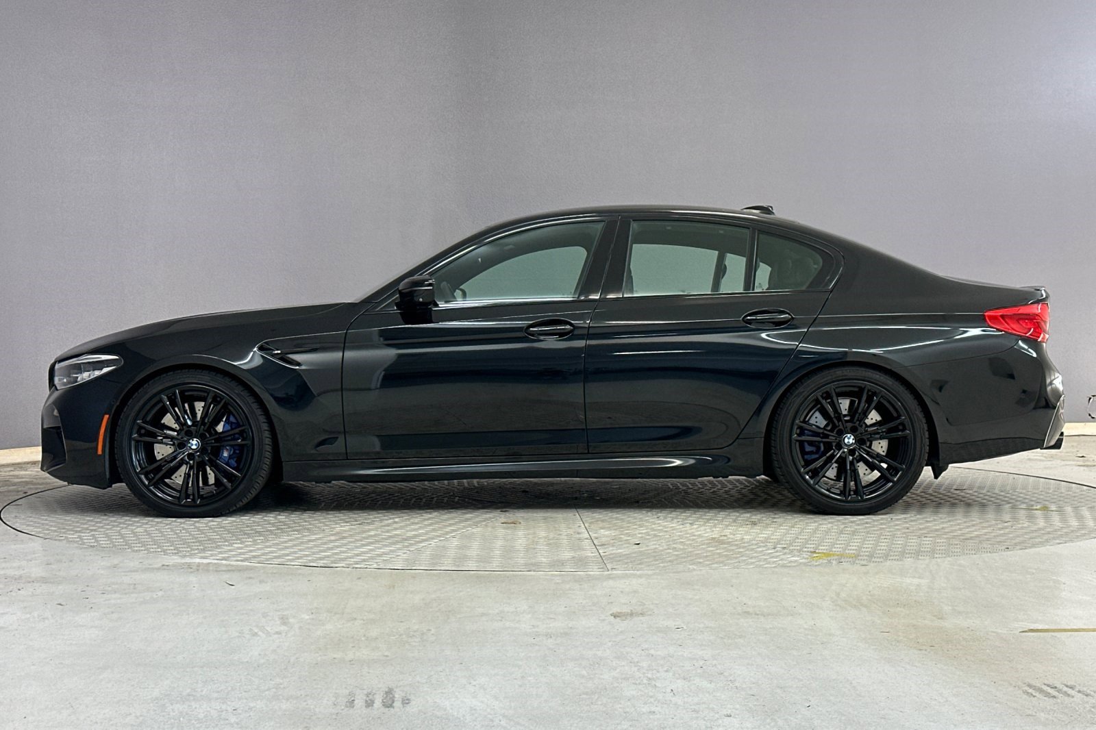 2019 Bmw M5 5 photo 2