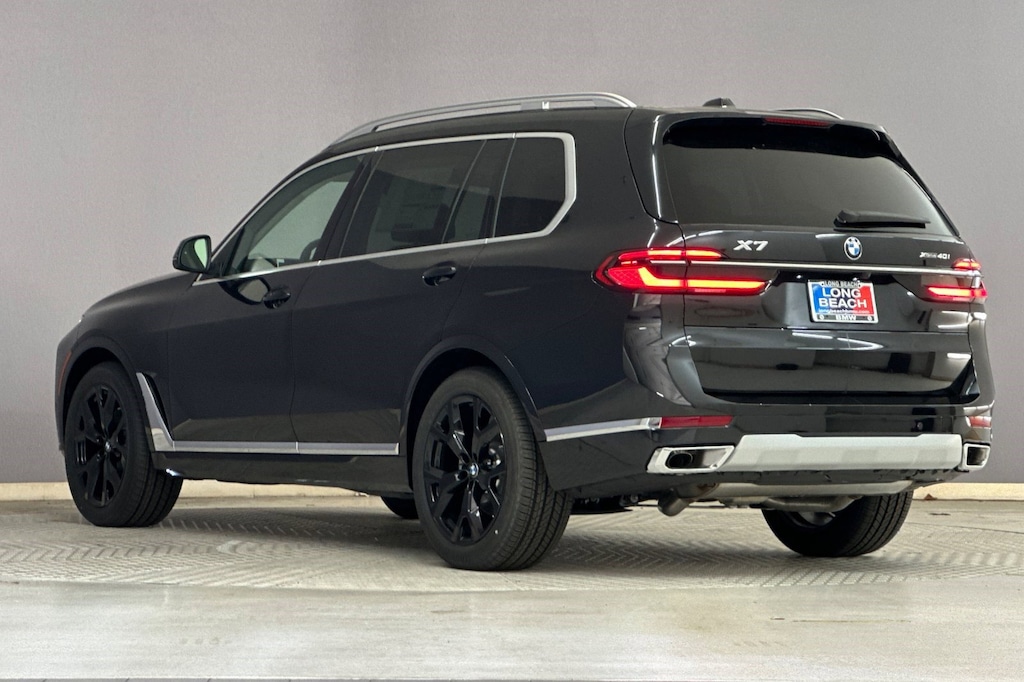 New 2026 BMW X7 xDrive40i SUV