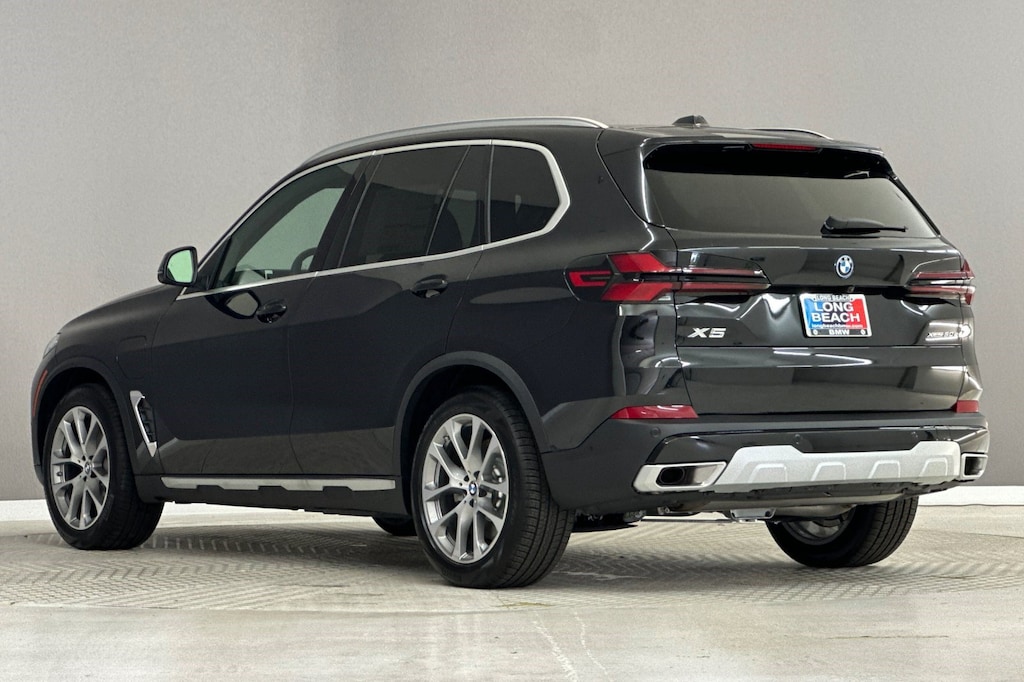 New 2026 BMW X5 PHEV xDrive50e SUV