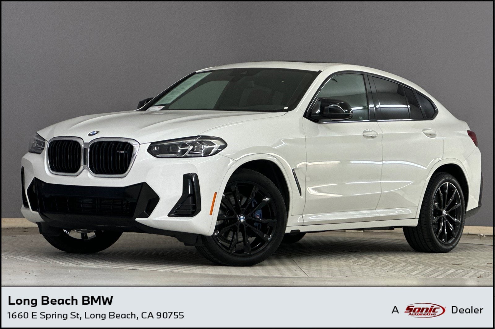 2024 BMW X4 M40i's photo