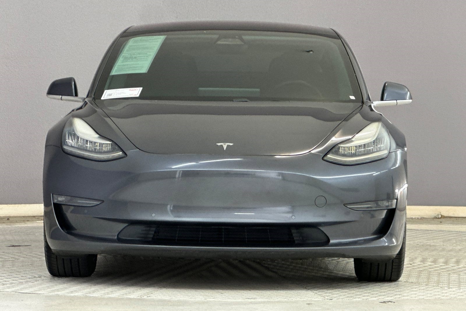 2018 Tesla Model 3 Mid Range photo 4