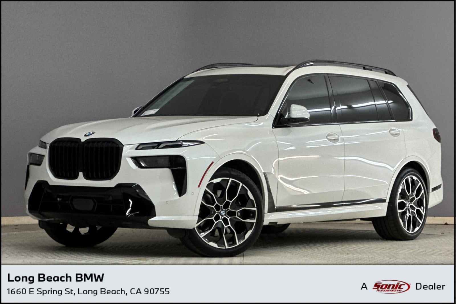 2025 BMW X7 40i's photo
