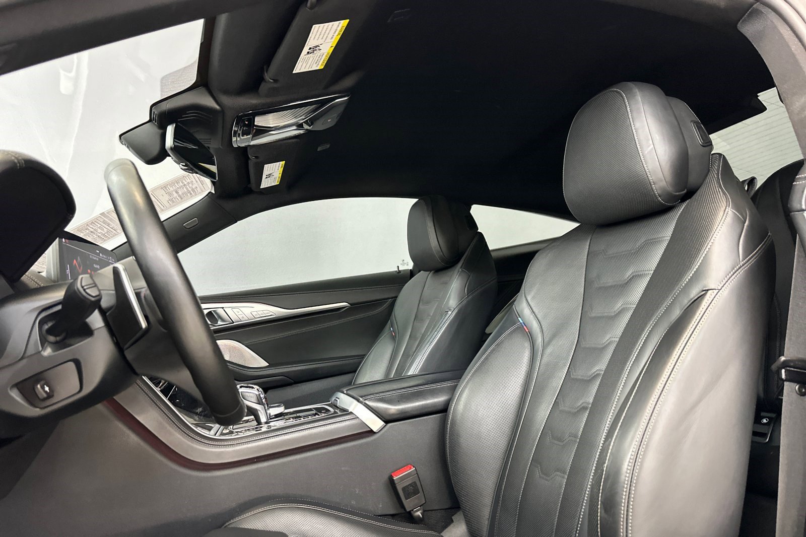 2024 BMW M850i xDrive photo 4