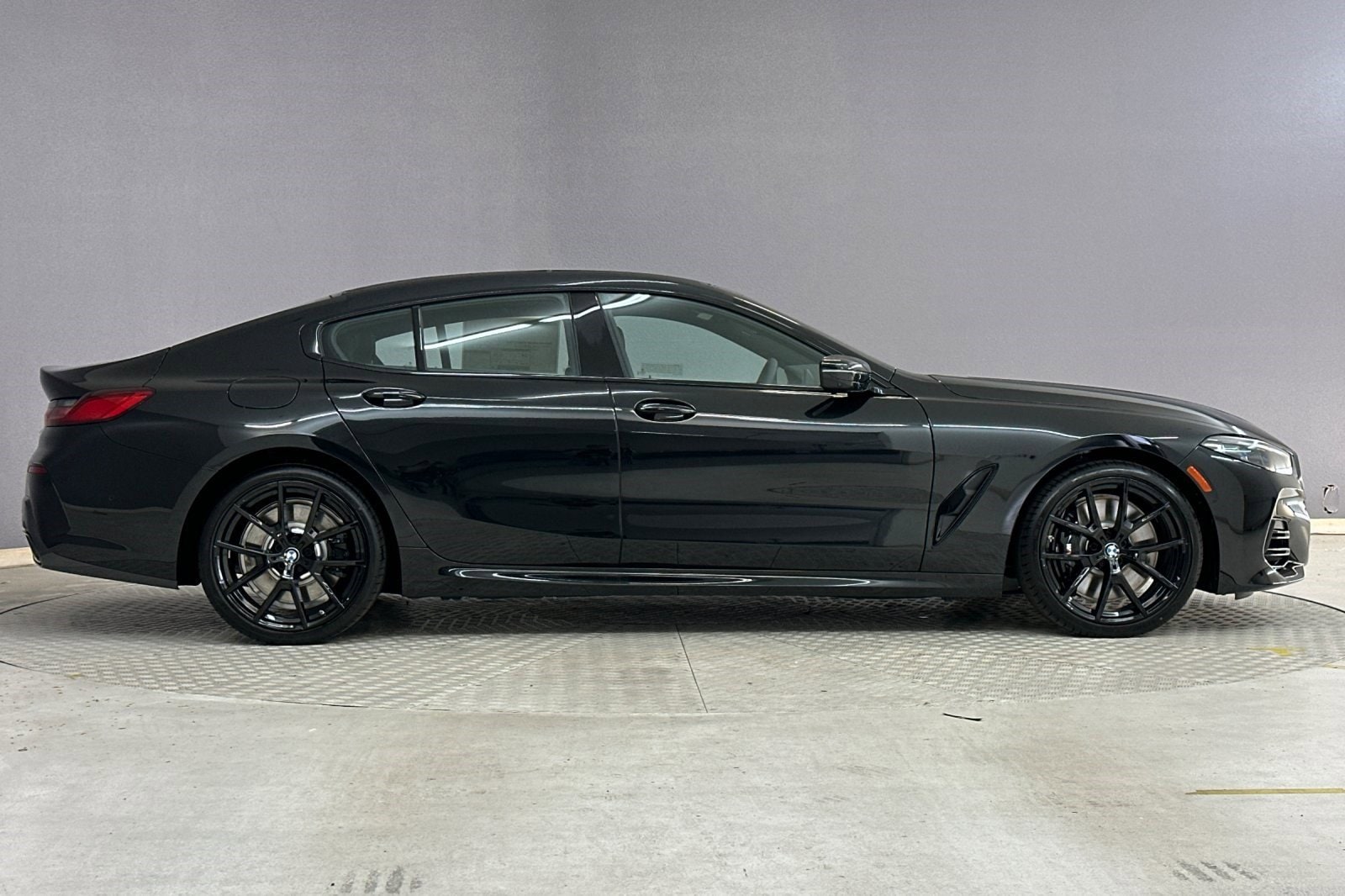 2026 BMW 8 Series 840i - Photo 7
