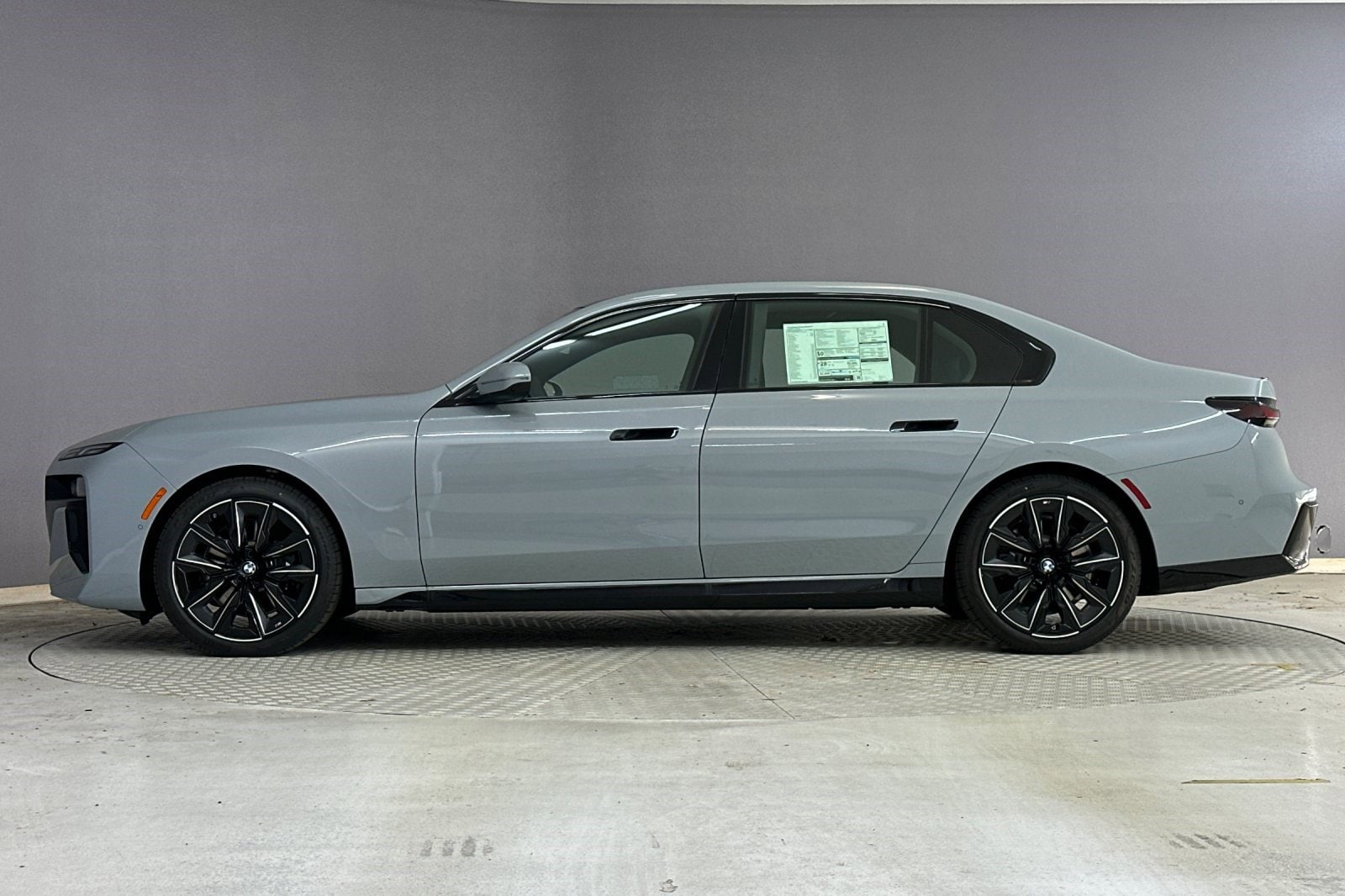 2026 BMW 7 Series 740i