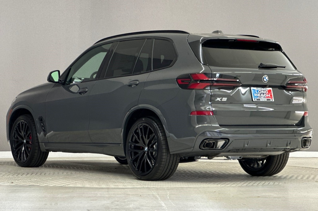 New 2026 BMW X5 sDrive40i SUV