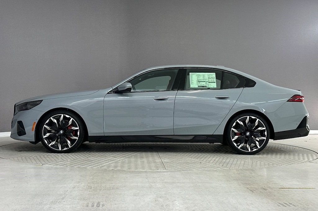 New 2027 BMW 540i xDrive Sedan