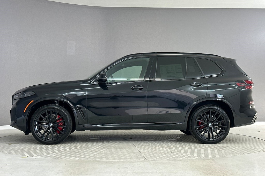 New 2026 BMW X5 sDrive40i SUV