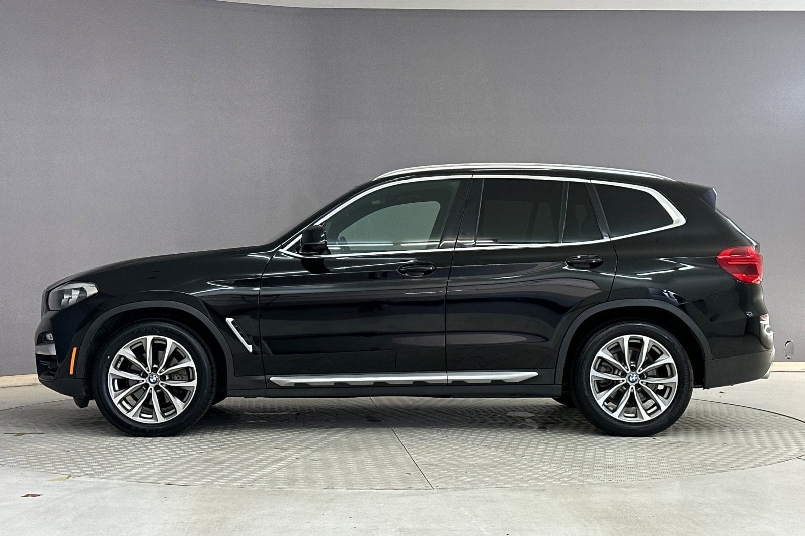Used 2019 BMW X3 30i with VIN 5UXTR7C50KLF36582 for sale in Long Beach, CA
