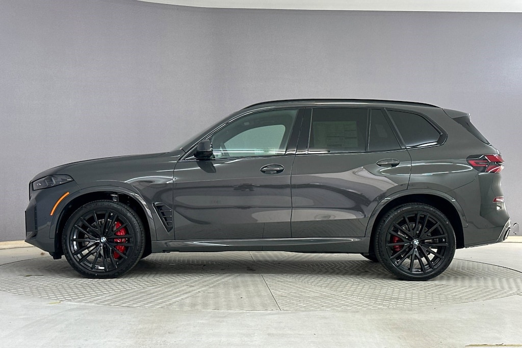 New 2026 BMW X5 sDrive40i SUV