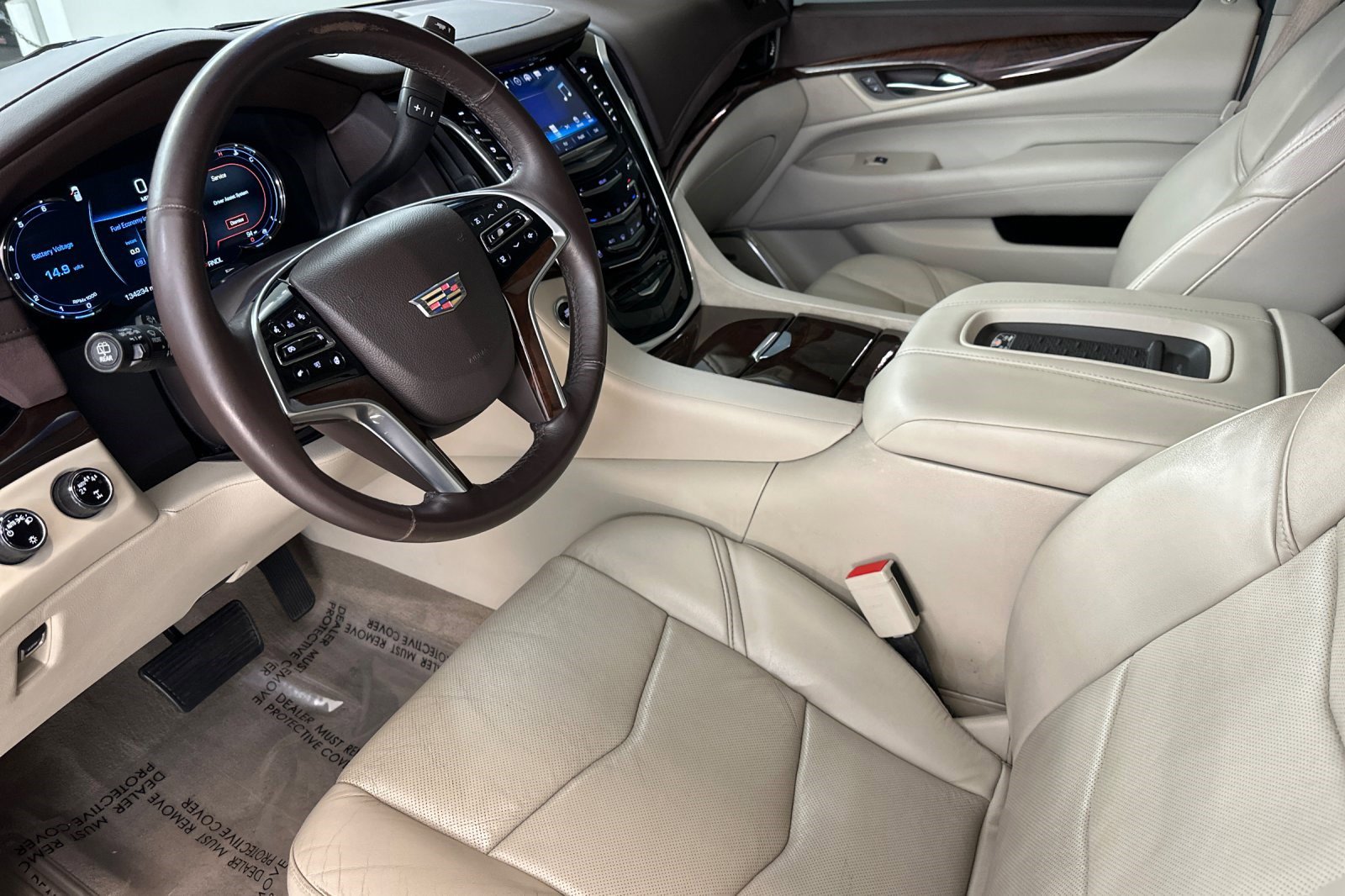 2017 Cadillac Escalade ESV Premium Luxury photo 4