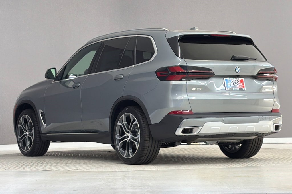 New 2026 BMW X5 xDrive40i SUV