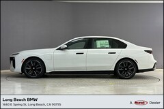 2025 BMW 750e xDrive Sedan