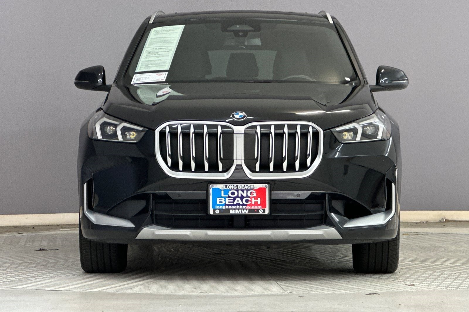 2025 BMW X1 xDrive28i photo 4