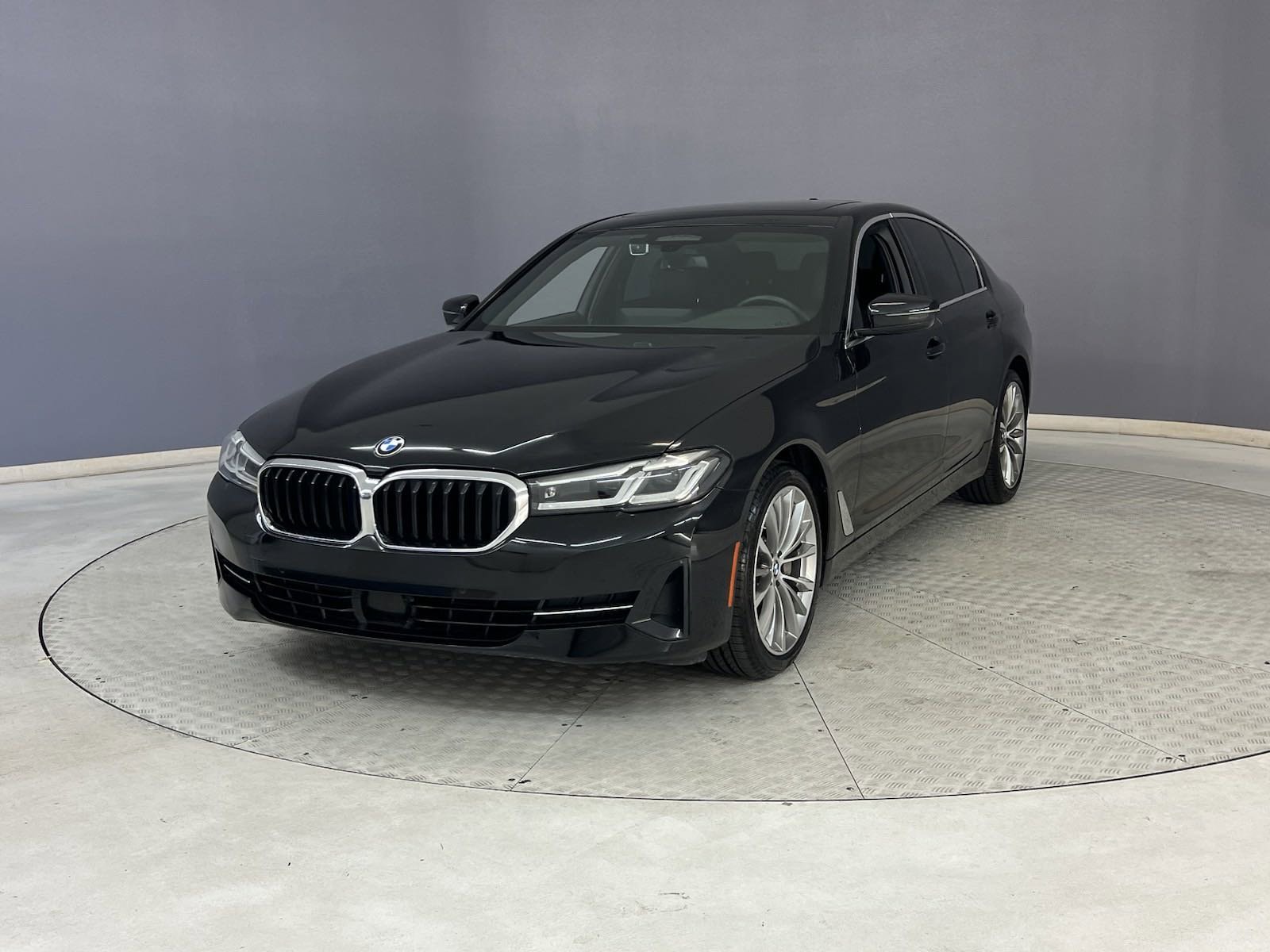 Certified 2022 BMW 5 Series 530i with VIN WBA53BH06NCJ57497 for sale in Long Beach, CA