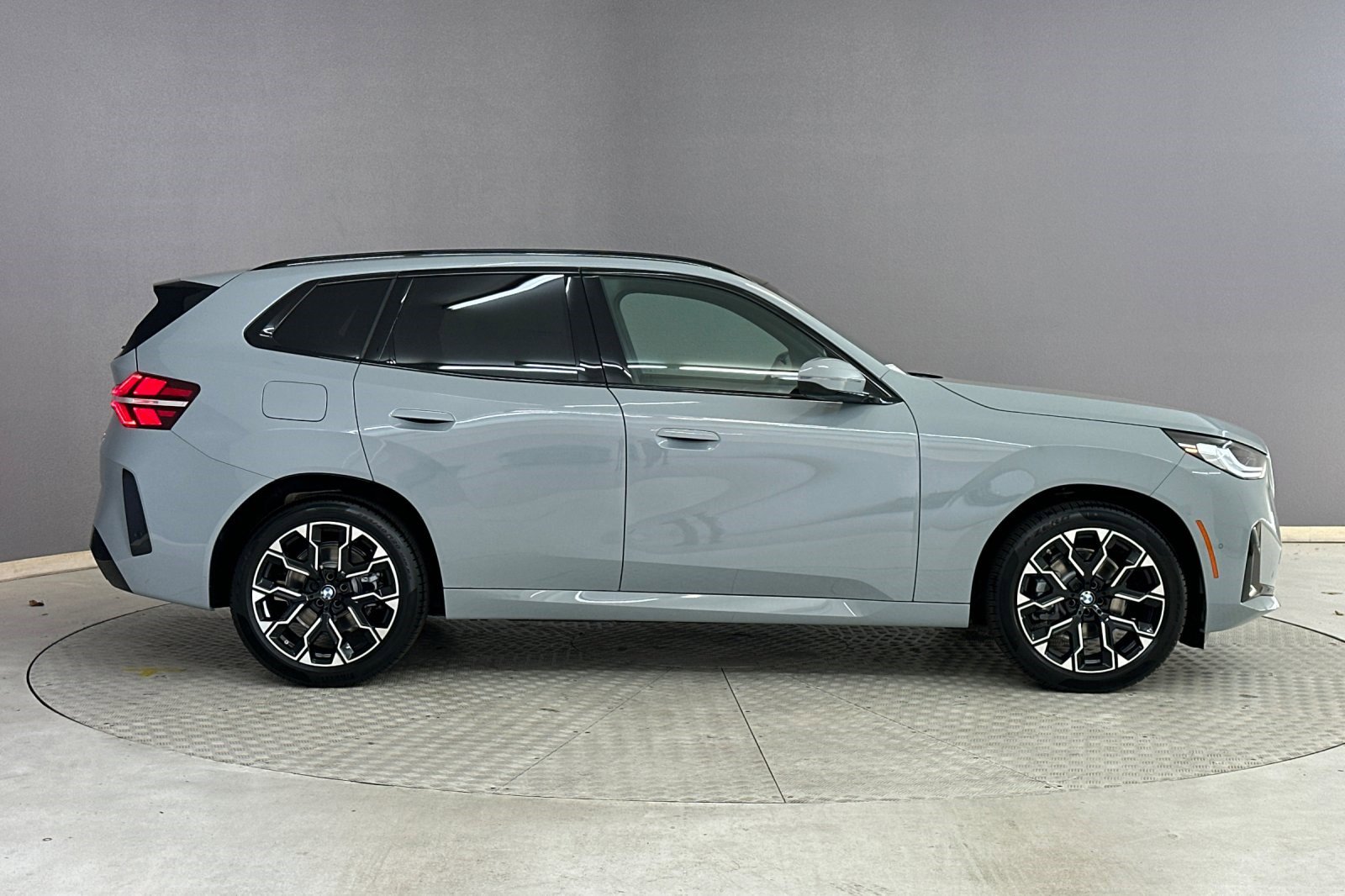 2025 BMW X3 30 xDrive photo 6