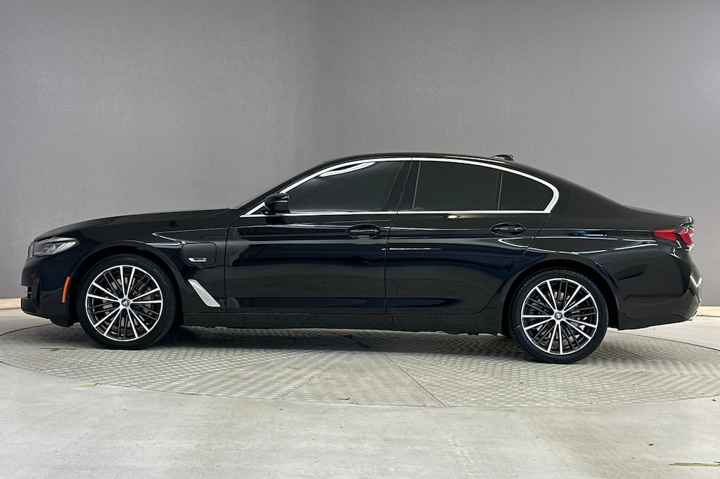 Used 2023 BMW 530e Sedan