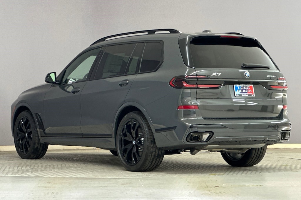 New 2026 BMW X7 xDrive40i SUV