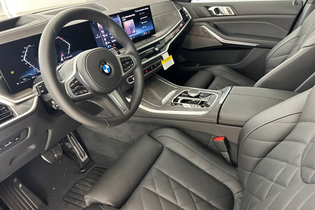 New 2026 BMW X5 sDrive40i SUV