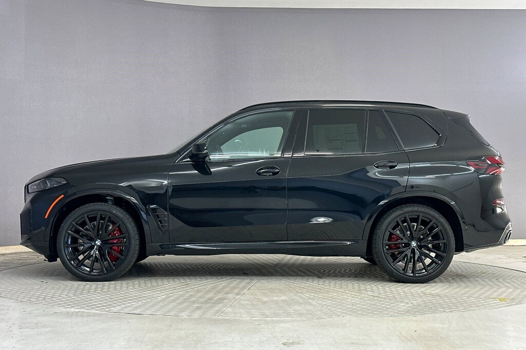 New 2026 BMW X5 M60i SUV