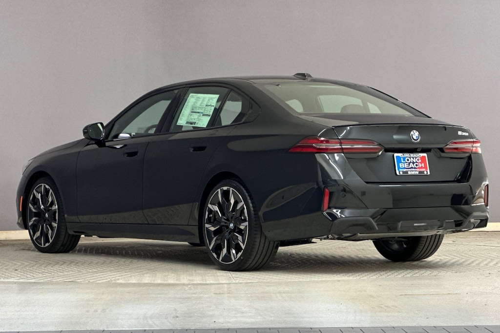 New 2026 BMW 530i Sedan