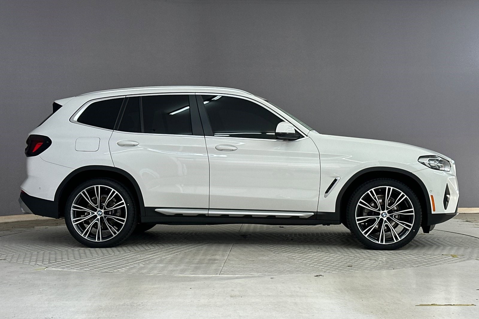 2023 BMW X3 sDrive30i photo 6