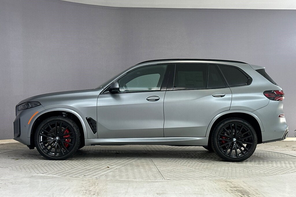 New 2026 BMW X5 xDrive40i SUV
