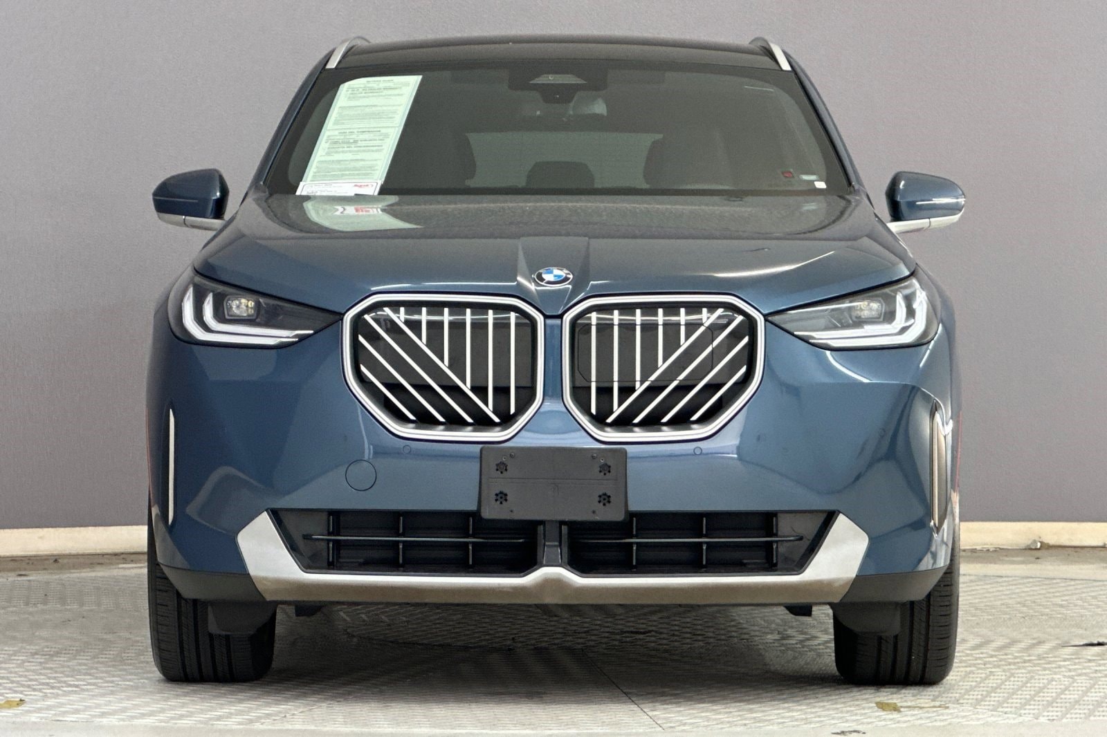 2025 BMW X3 30 xDrive photo 4