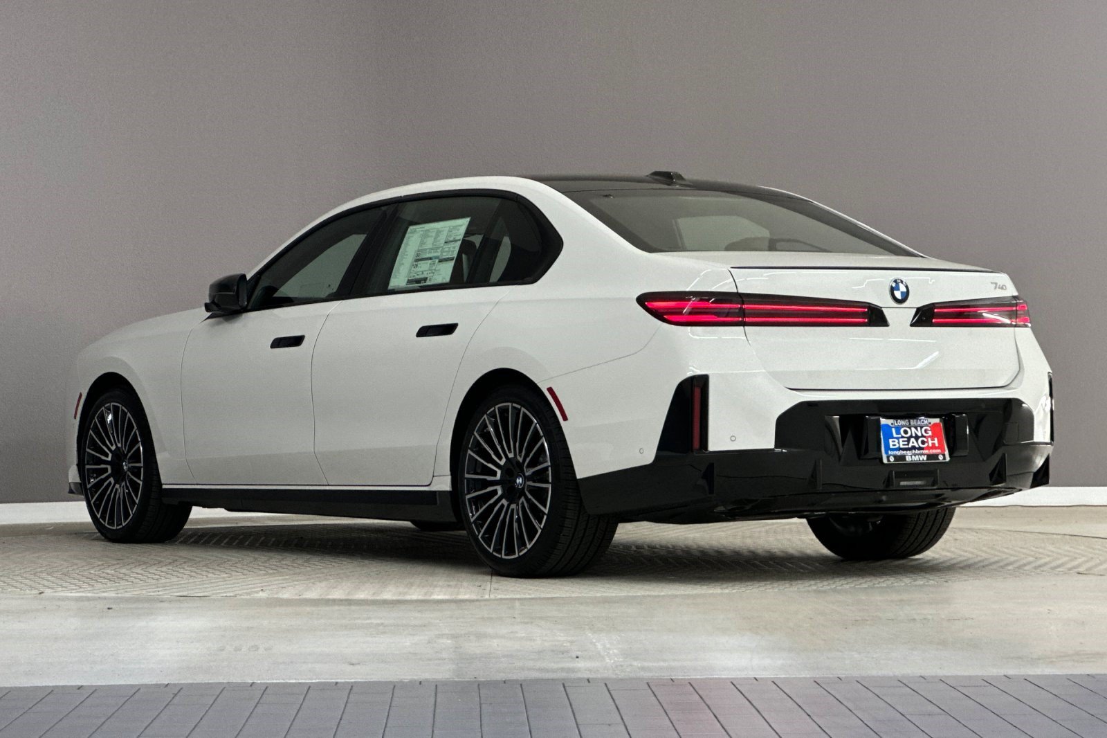 New 2027 BMW 740i Base Sedan
