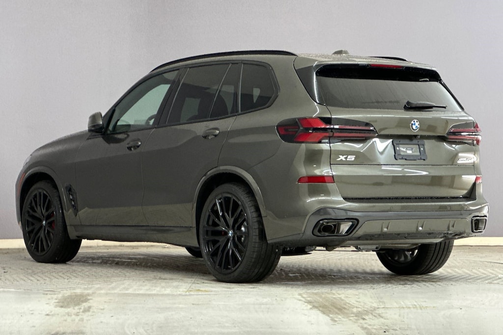 New 2026 BMW X5 xDrive40i SUV