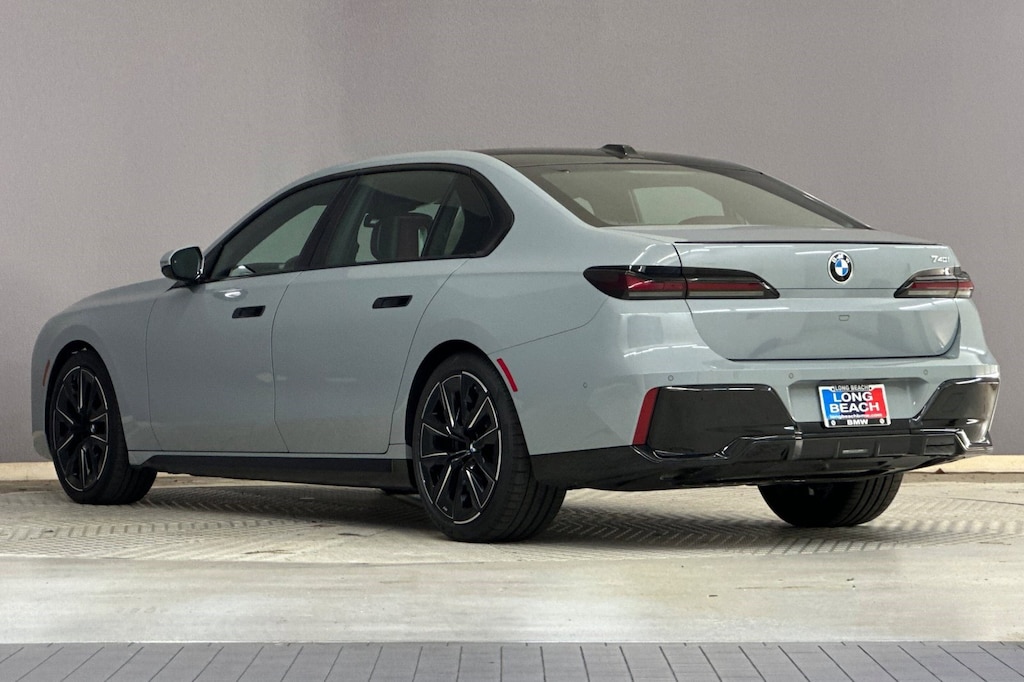 Certified 2023 BMW 740i Sedan