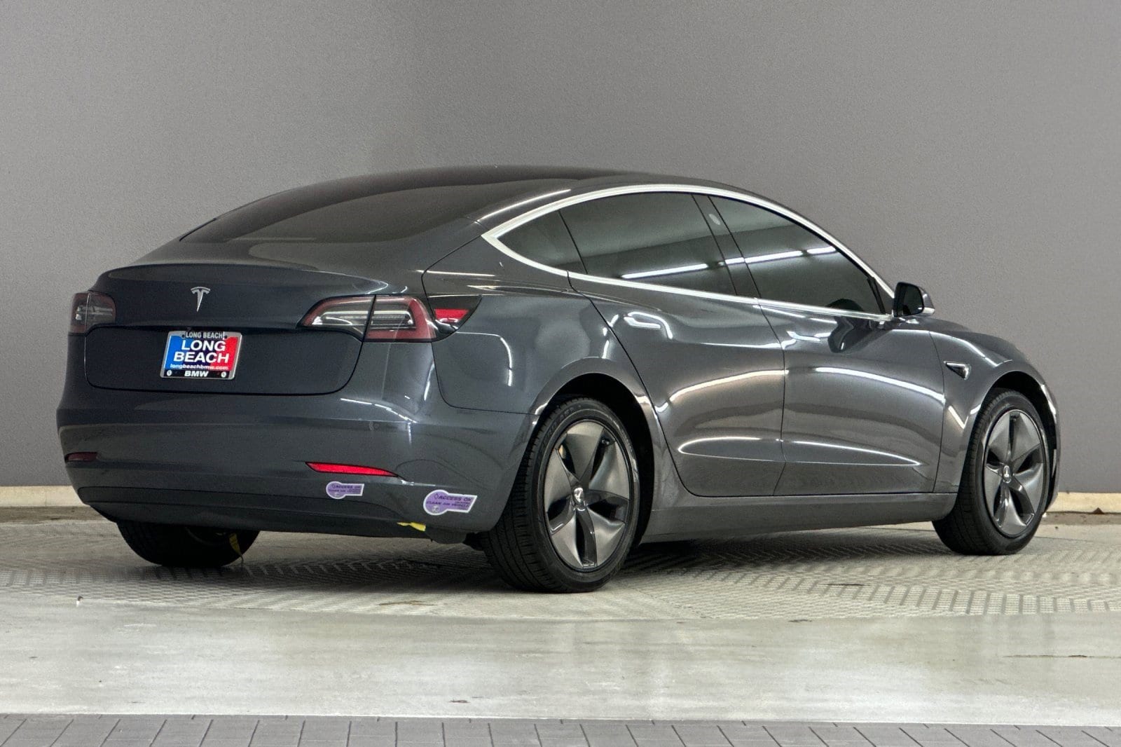 2018 Tesla Model 3 Mid Range photo 3