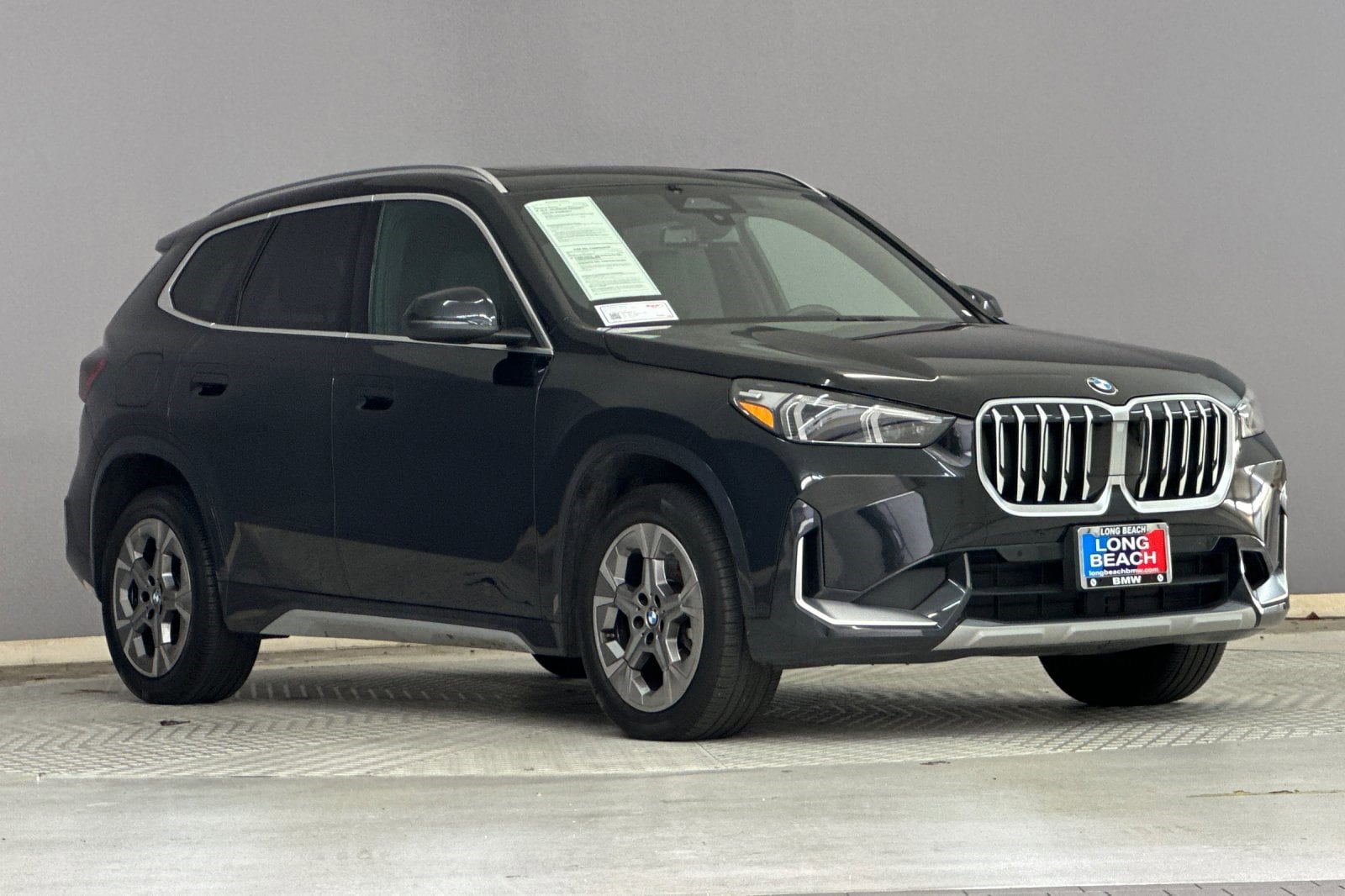 2025 BMW X1 xDrive28i photo 5
