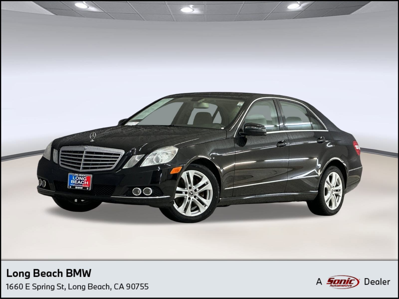 2010 Mercedes-Benz E-Class E350 Luxury's photo
