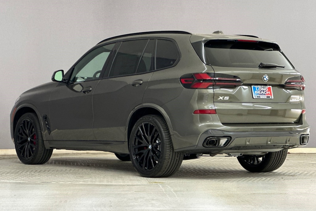 New 2026 BMW X5 sDrive40i SUV