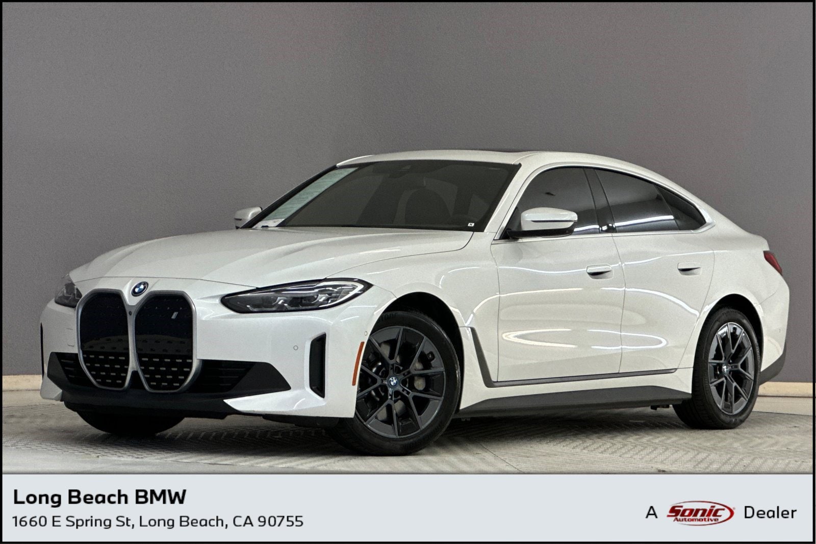 2023 BMW i4 eDrive35's photo