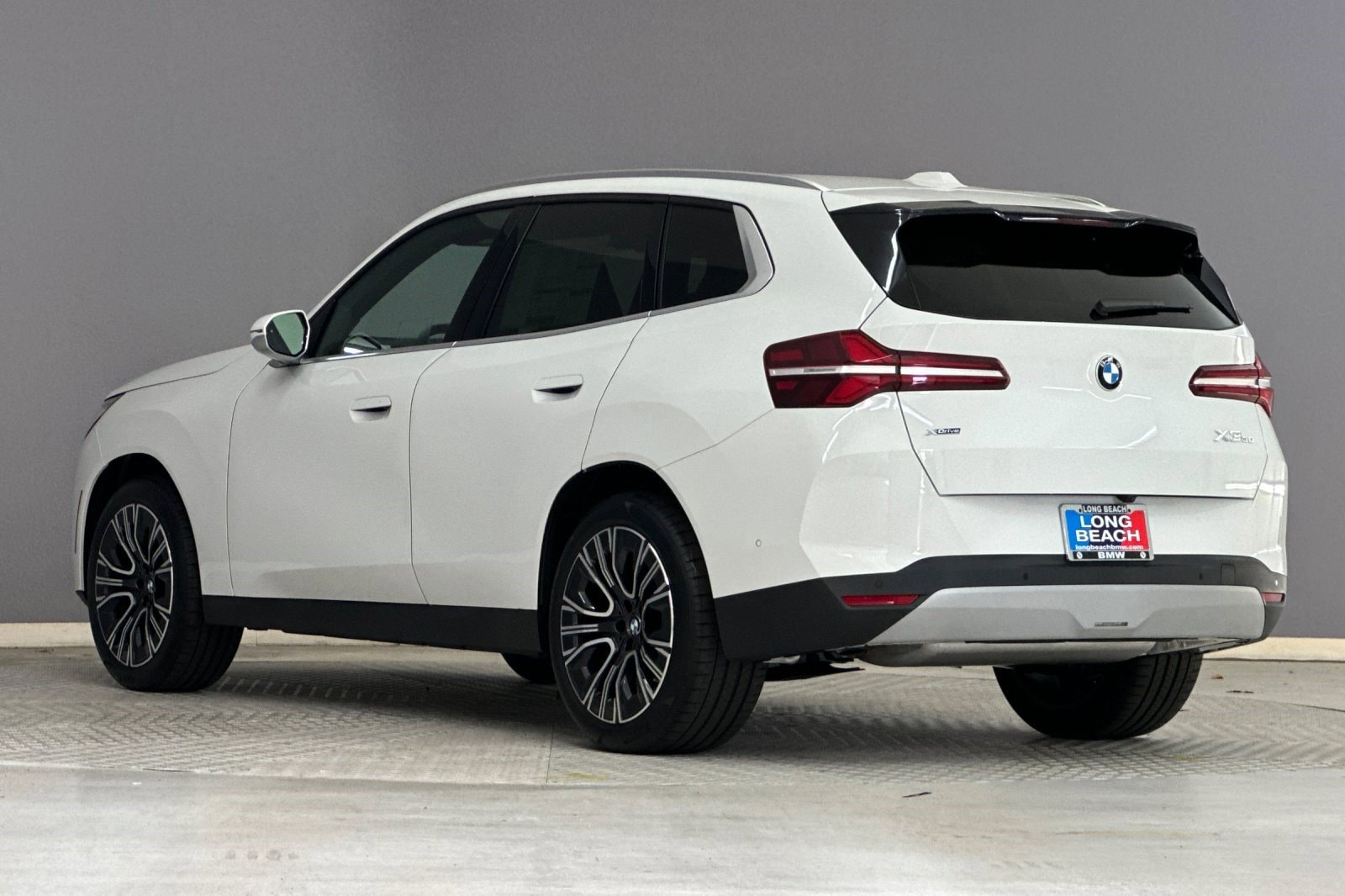 2026 BMW X3 30 xDrive photo 2